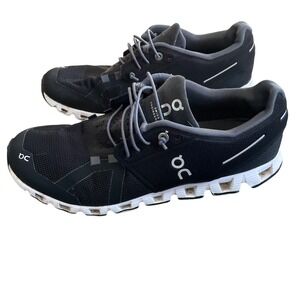 On Running Cloud Sneakers Womens 9 Black White Mesh Speed Lacing Performance